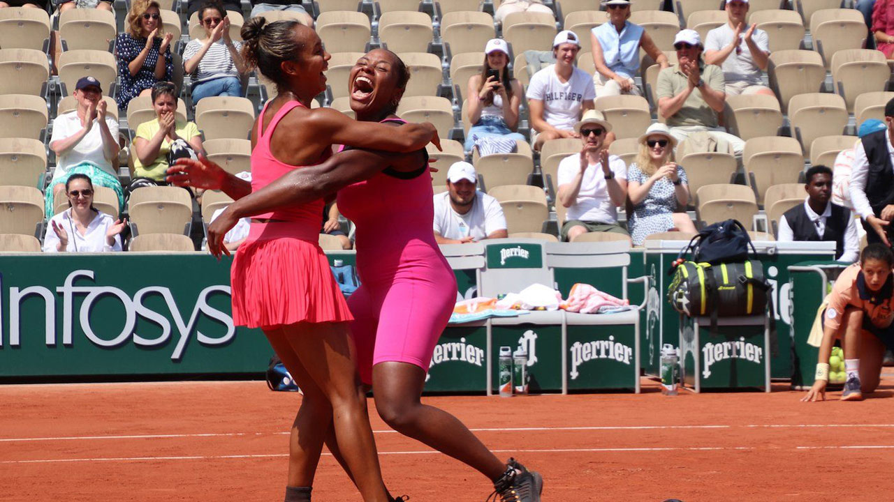 Canada’s Fernandez and U.S. partner Townsend advance to doubles final at French Open