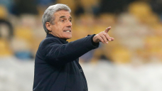 Cristiano Ronaldo’s Saudi club Al-Nassr hires Portuguese coach Luis Castro