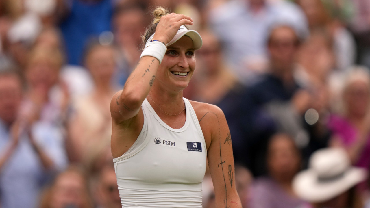 Vondrousova stuns Jabeur in straight sets to capture Wimbledon title