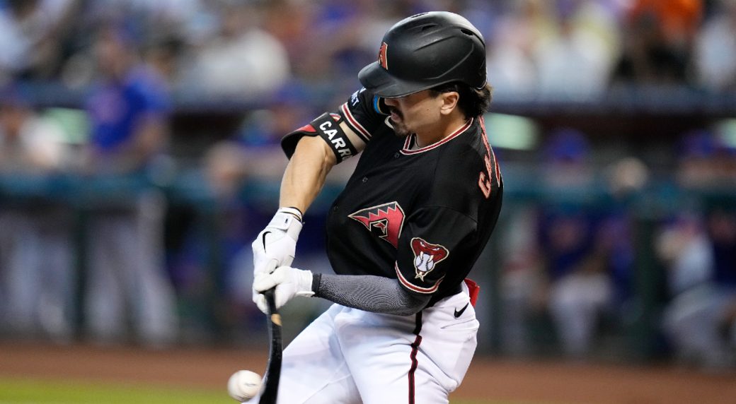 Diamondbacks All-Star Carroll injures right arm on swing against Mets
