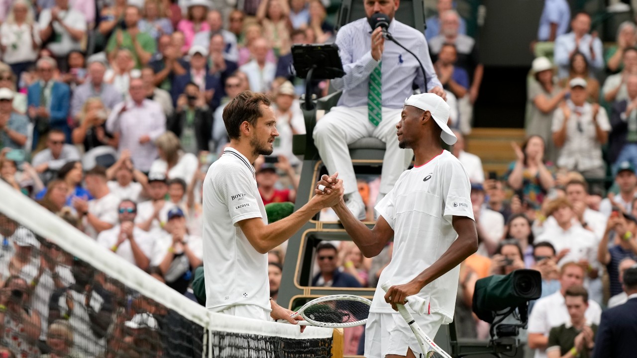 Eubanks’ magical Wimbledon run ends against Medvedev, who faces Alcaraz next