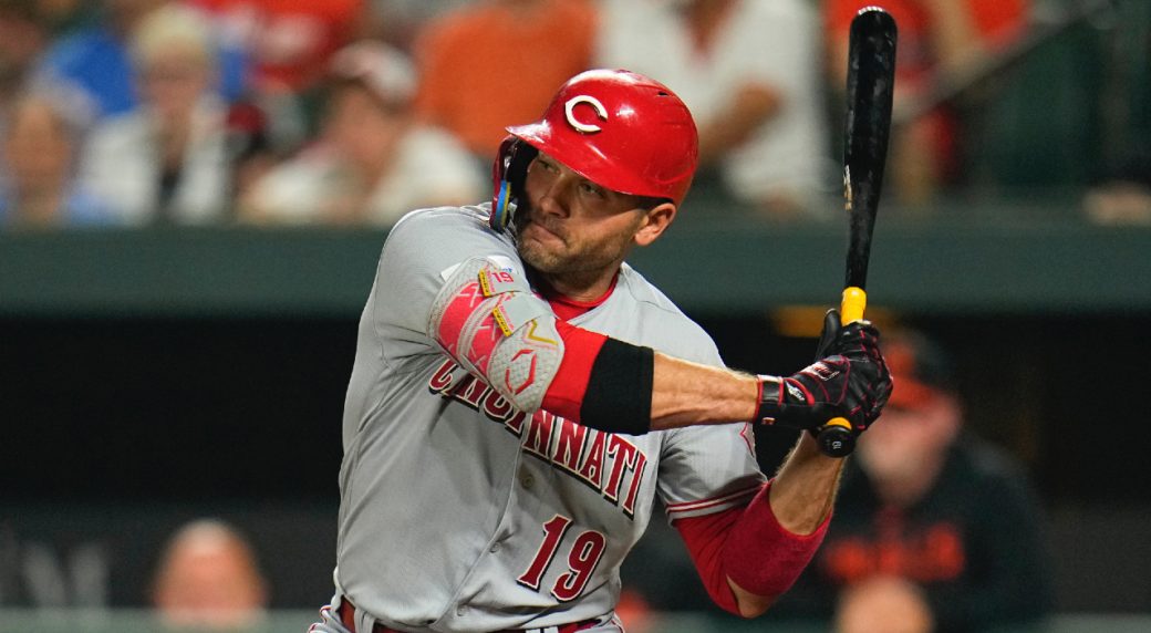 MLB Roundup: Votto hits home run to snap 0-for-21 drought as Reds beat Nationals