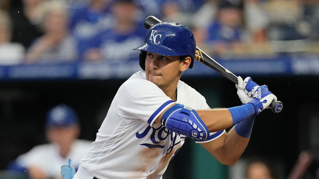 Braves acquire INF Nicky Lopez from Royals in exchange for LHP