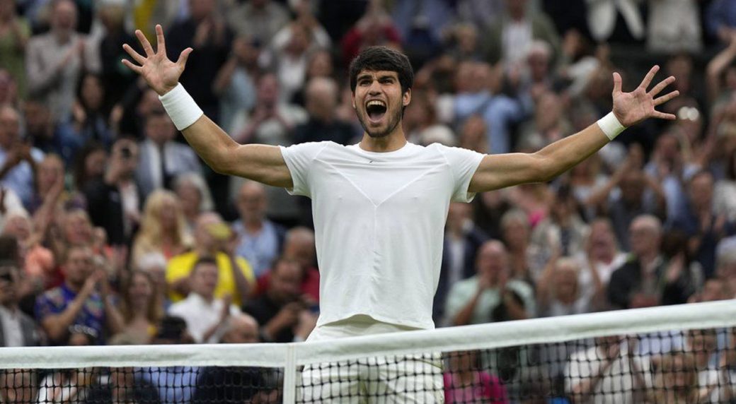 Carlos Alcaraz Gets a Shot at Novak Djokovic in Wimbledon Singles Final -  The New York Times
