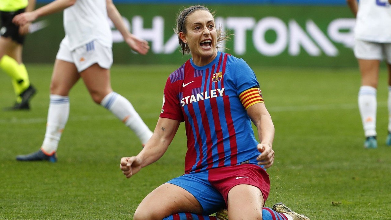 Putellas quits Spain training after 30 minutes, raising injury questions