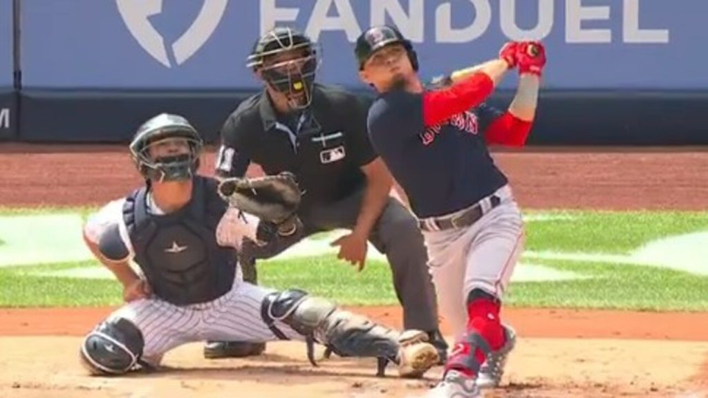 Urias, first Red Sox player to hit grand slams on consecutive pitches,  leads Boston over Yankees