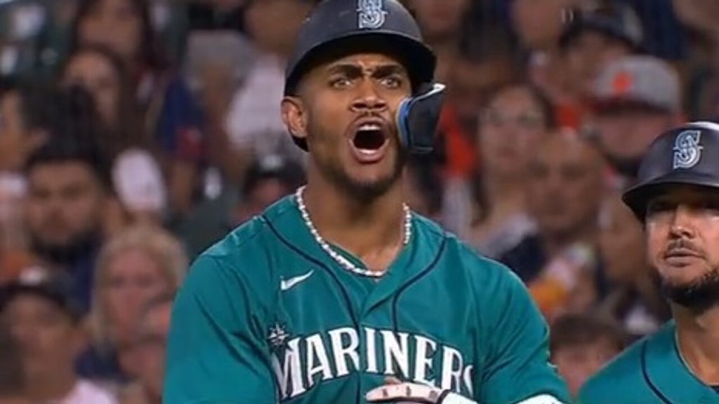 Benches clear after Astros pitcher taunts Mariners' Julio Rodriguez, Mariners