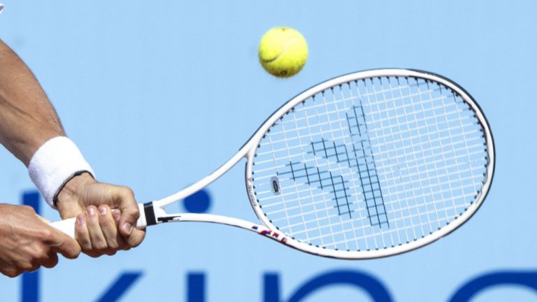 The ATP plans on offering guaranteed income to some players. (Peter Schneider/Keystone via AP)