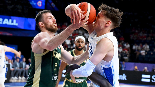 Canada knocks off France; Basketball World Cup attendance record set on Day  1