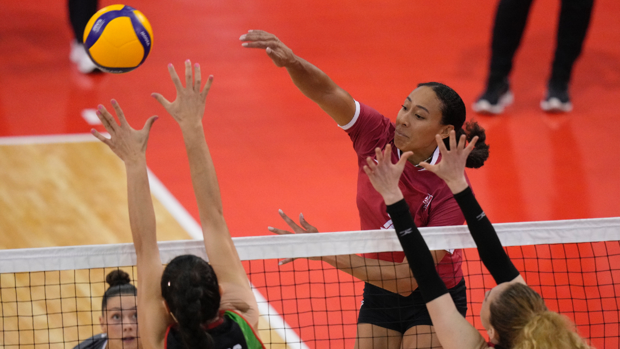 Canada bumps off Mexico in NORCECA senior womens volleyball opener