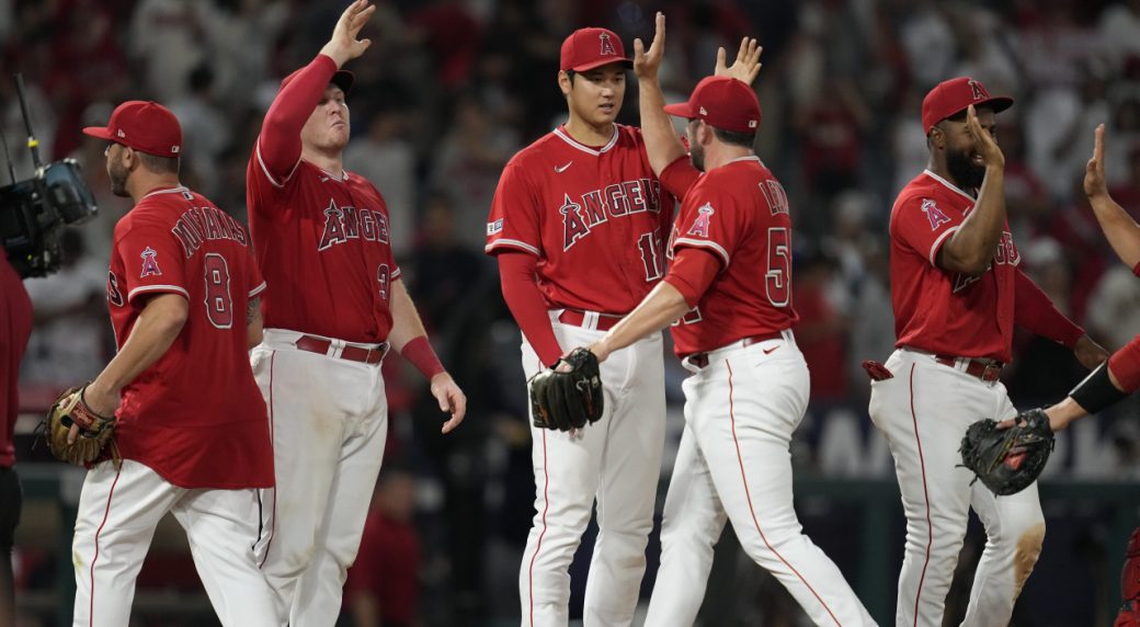 Giolito wins first home start as Angels beat Giants to snap seven-game skid