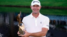 Glover makes it two in a row by winning FedEx Cup opener in a playoff over Cantlay