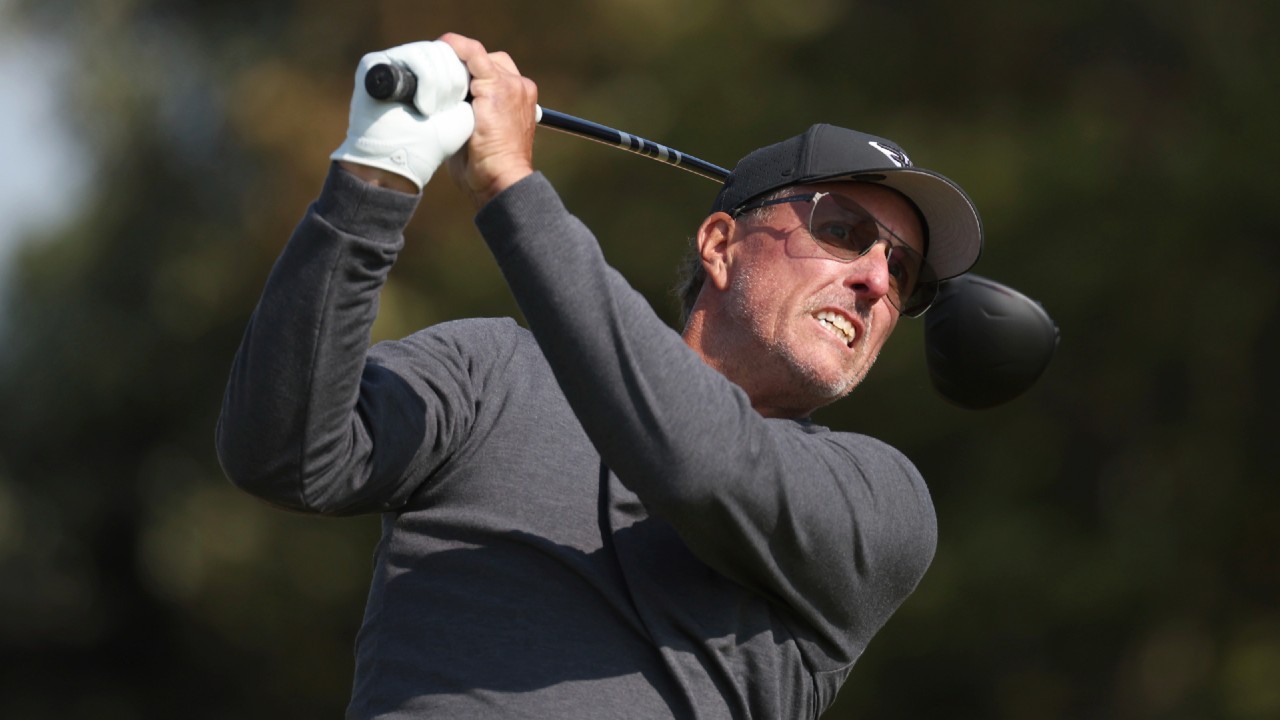New book alleges Phil Mickelson wagered more than 1B over three