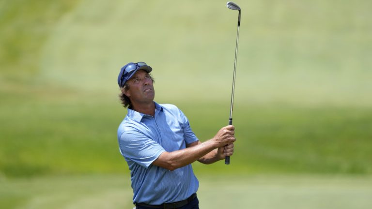 Stephen Ames chips to the fifth green during the final round of the Champions Tour Principal Charity Classic golf tournament, Sunday, June 4, 2023, in Des Moines, Iowa. (Charlie Neibergall/AP)