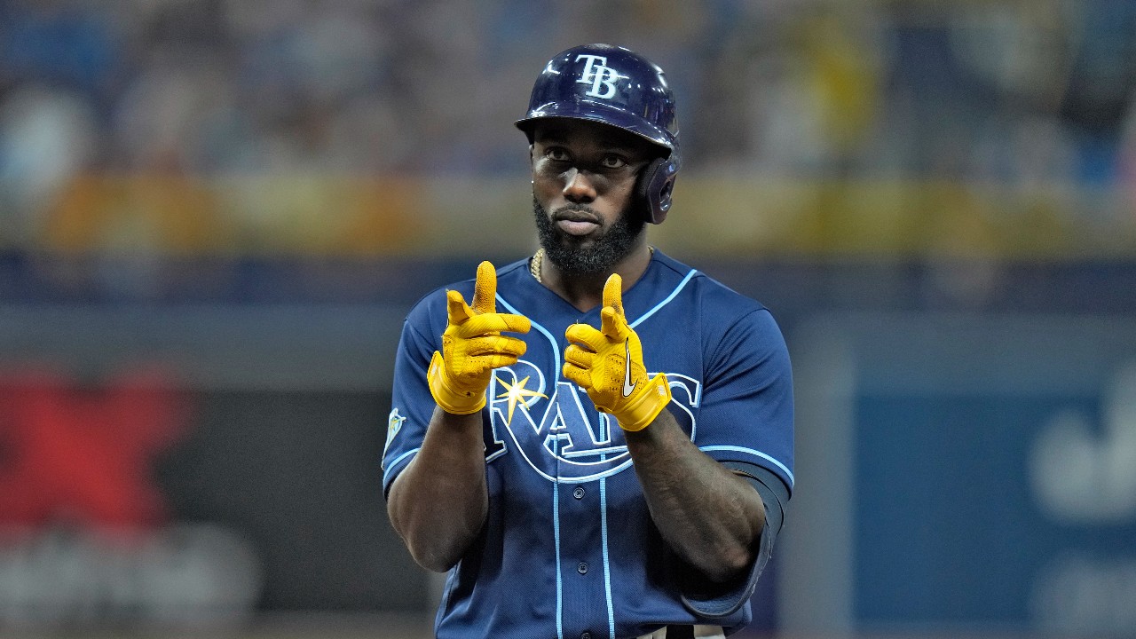 Randy Arozarena hits Game 4-tying home run vs Astros (Video)