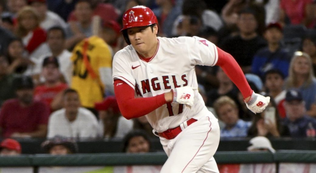 Angels' Shohei Ohtani misses ninth consecutive game with oblique
