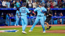 Blue Jays’ bats get going early, ride strong pitching to victory over Nationals