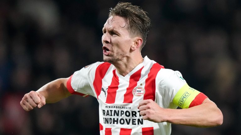 PSV's Luuk De Jong. (Peter Dejong/AP)