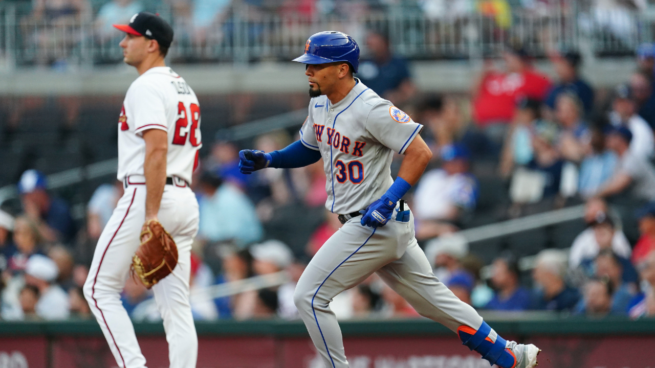 Mets launch 3 homers to beat MLB-leading Braves 10-4 for 7th win in 9 games