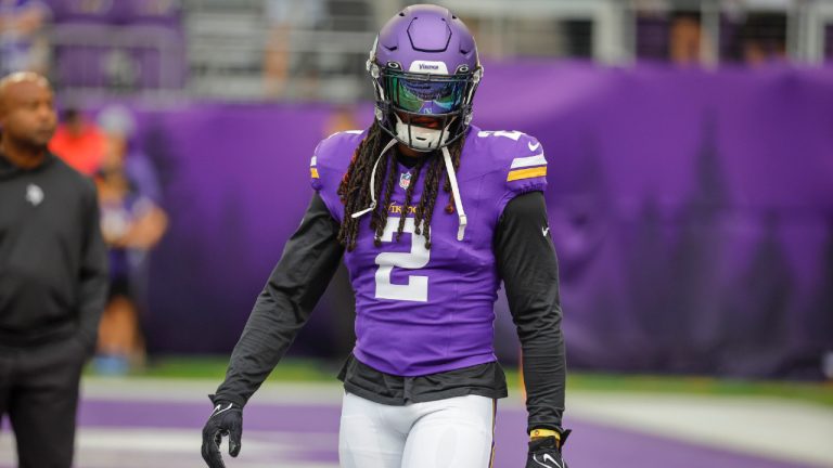 Minnesota Vikings running back Alexander Mattison (2) warms up prior to an NFL preseason football game against the Arizona Cardinals, Saturday, Aug. 26, 2023, in Minneapolis. (Bruce Kluckhohn/AP)
