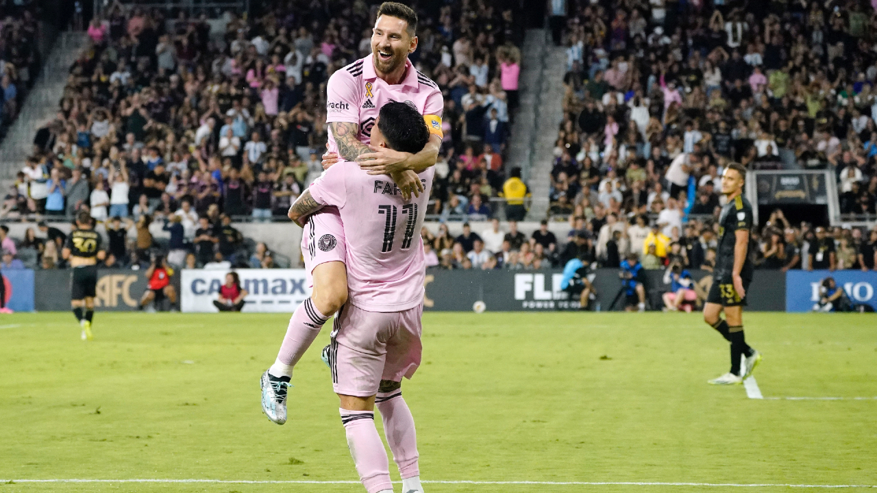 Messi has two assists in entrance of star-studded crowd as Inter Miami beats LAFC