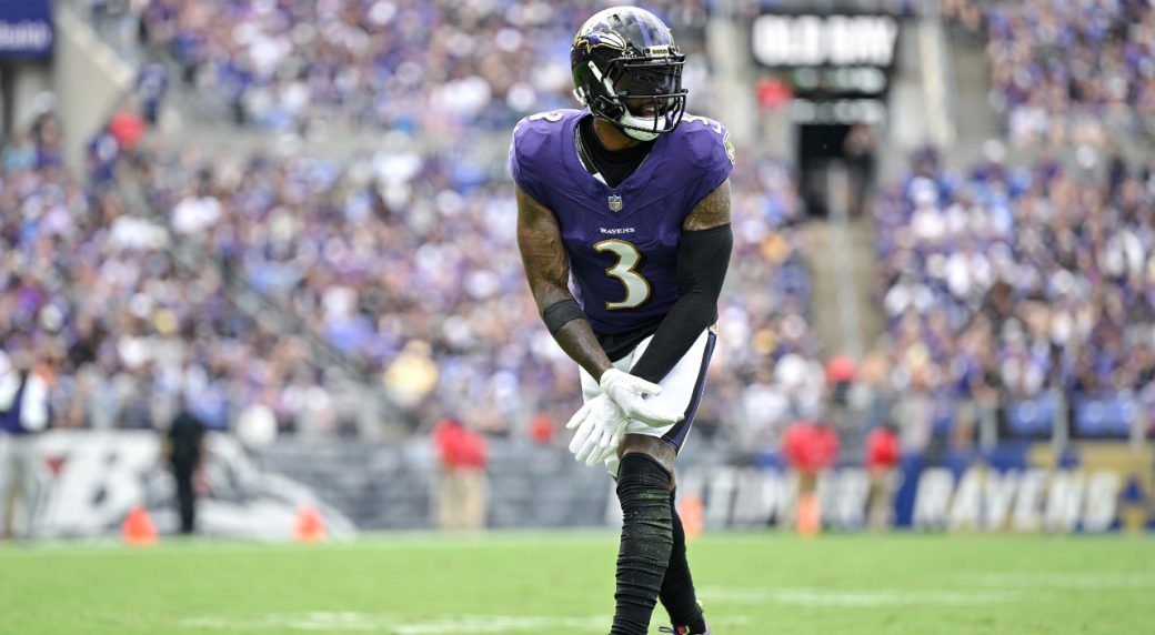Ravens WR Odell Beckham Jr. suffers ankle injury, does not return