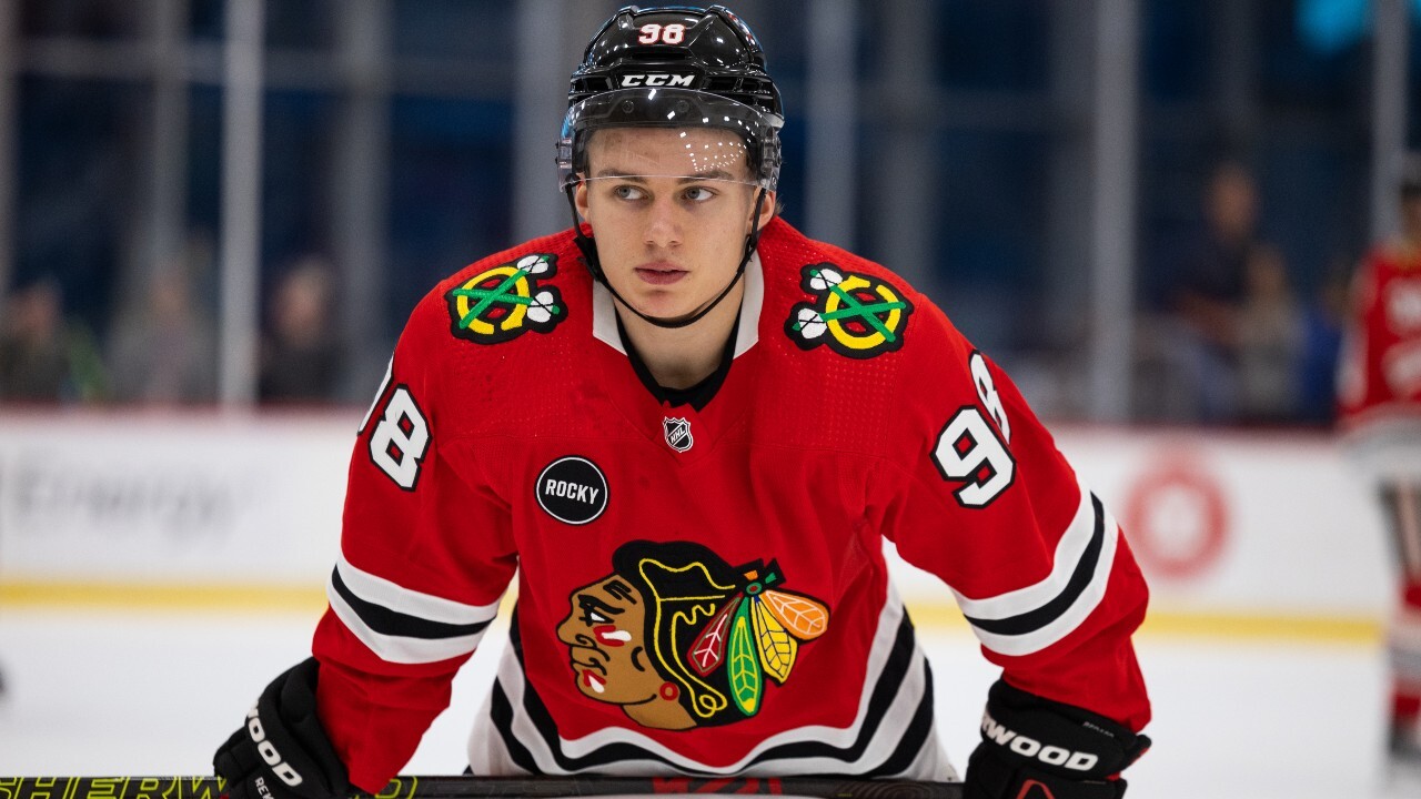 Connor Bedard Blackhawks jersey: Where to buy online 