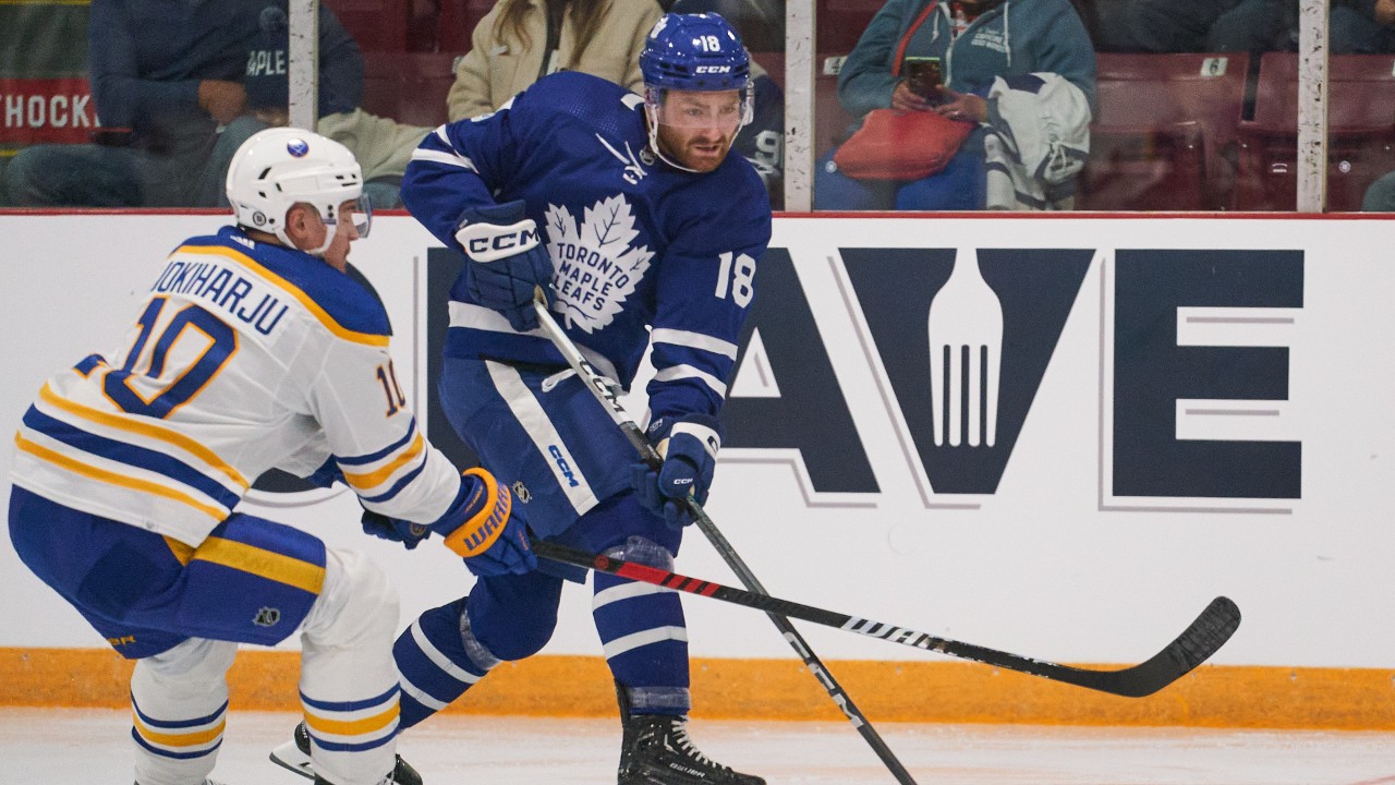 Maple Leafs look to shake up bottom six by recalling Pontus Holmberg