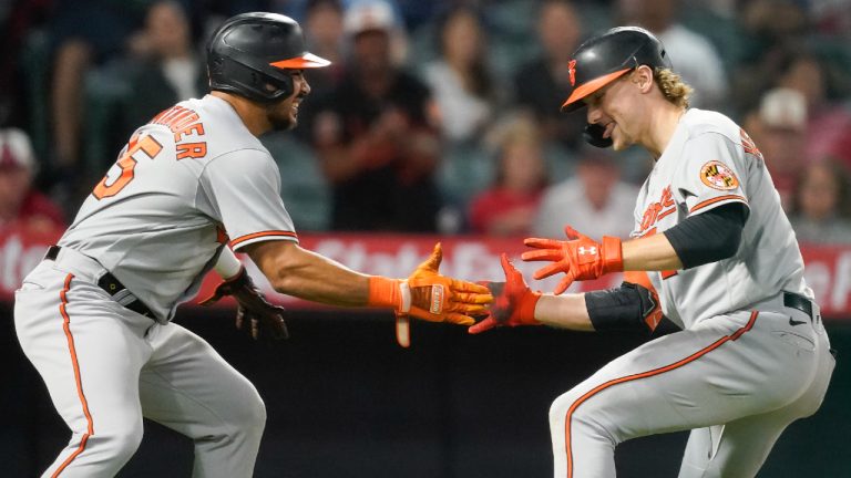 Henderson's three-run homer sends AL-leading Orioles to win over Ohtani ...