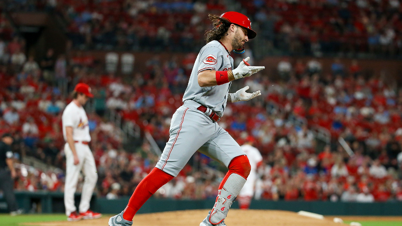 Steer's go-ahead homer lifts Reds past Brewers 2-1, Milwaukee Brewers