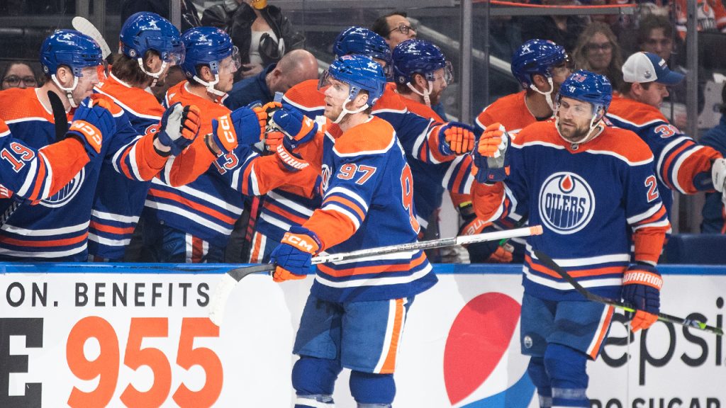 Draisaitl hat trick ignites Oilers' offence as Edmonton remains undefeated  against Sens