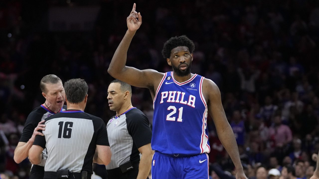 Victor Wembanyama Reacts to Joel Embiid Picking USA over France