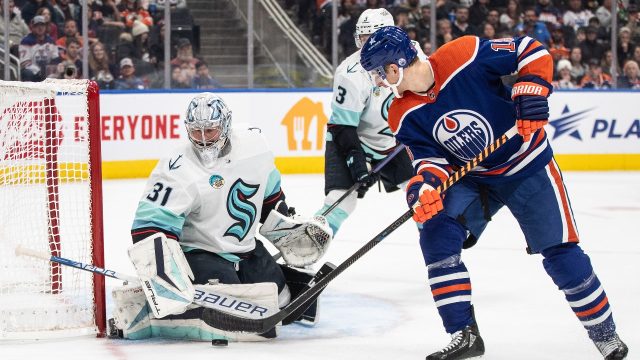 BLOG: Campbell the Oilers projected starter for Wednesday's season