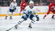 Maple Leafs sign forward Noah Gregor to one-year deal; McMann on waivers