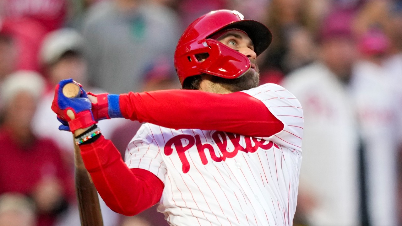 Bryce Harper inside-the-park home run lifts Phillies over Giants