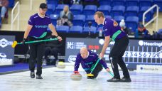 Koe closes win over Mouat in extra end at HearingLife Tour Challenge