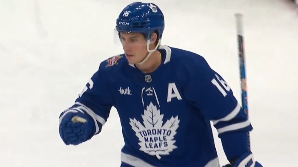 WATCH: Marner hits 30-goal plateau for first time in NHL, scores