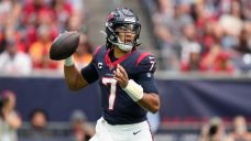 NFL&#8217;s youth movement at quarterback reaches new milestone