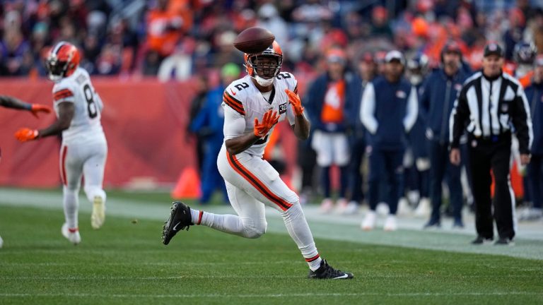 Cleveland Browns wide receiver Amari Cooper catches a pass during the second half of an NFL football game against the Denver Broncos on Sunday, Nov. 26, 2023, in Denver. (Jack Dempsey/AP)