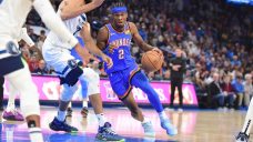 Canada’s Gilgeous-Alexander scores 34 as Thunder beat Timberwolves