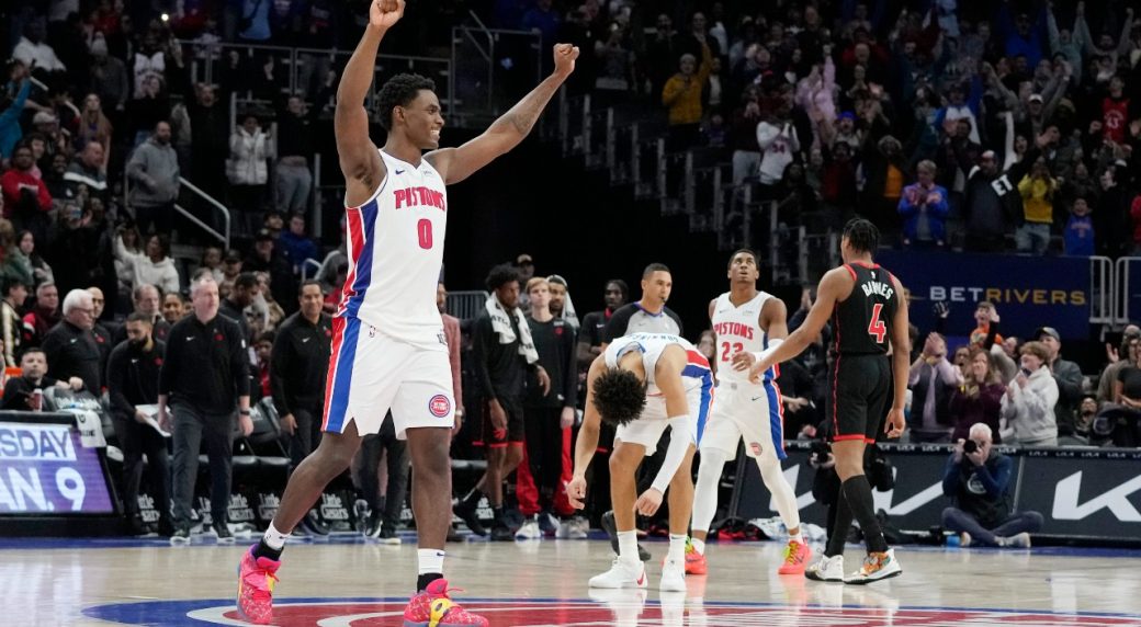 We are all Pistons': NBA fans react to Detroit snapping historic losing  streak