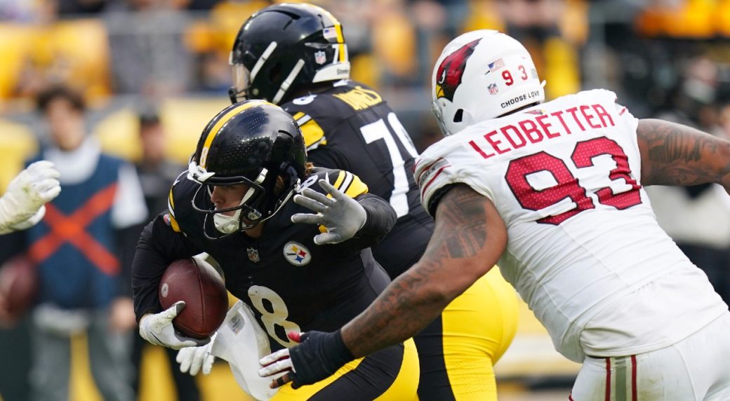 Report Steelers QB Pickett to miss multiple weeks with ankle injury