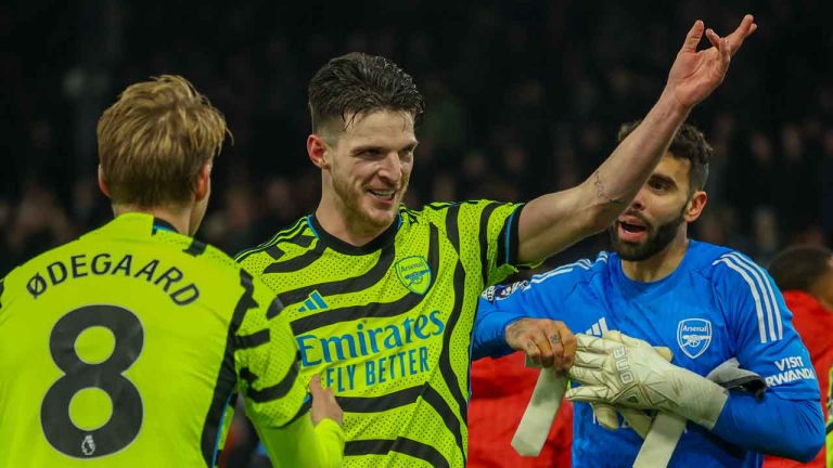 Arsenal's Declan Rice, center, scores his side's fourth goal during the English Premier League soccer match between Luton and Arsenal at Kenilworth Road. (Ian Walton/AP)