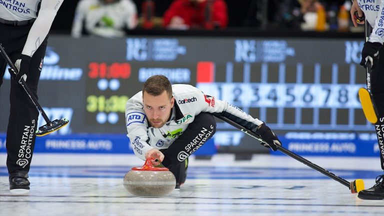 Brendan Bottcher in action at the WFG Masters on Wednesday, Dec. 13, 2023, at Merlis Belsher Place in Saskatoon. (Anil Mungal/GSOC)