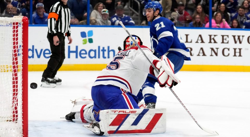 Canadiens lose third straight game to Lightning after conceding four