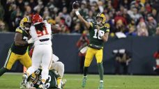 Love throws three touchdown passes, leads Packers past Chiefs for third straight win