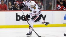 Oilers acquire Dickinson, Dach from Blackhawks for Mangiapane, first-round pick