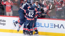 Carlson scores game-winner with under a minute left to lift Capitals past Kings