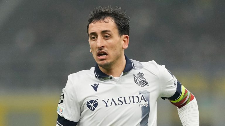 Mallorca and Real Sociedad drew 0-0 in a lackluster first leg of the Copa del Rey semifinals on Tuesday. (AP/Antonio Calanni)