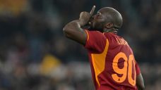 Partial stadium closure for Lazio after racist chants at Roma’s Lukaku